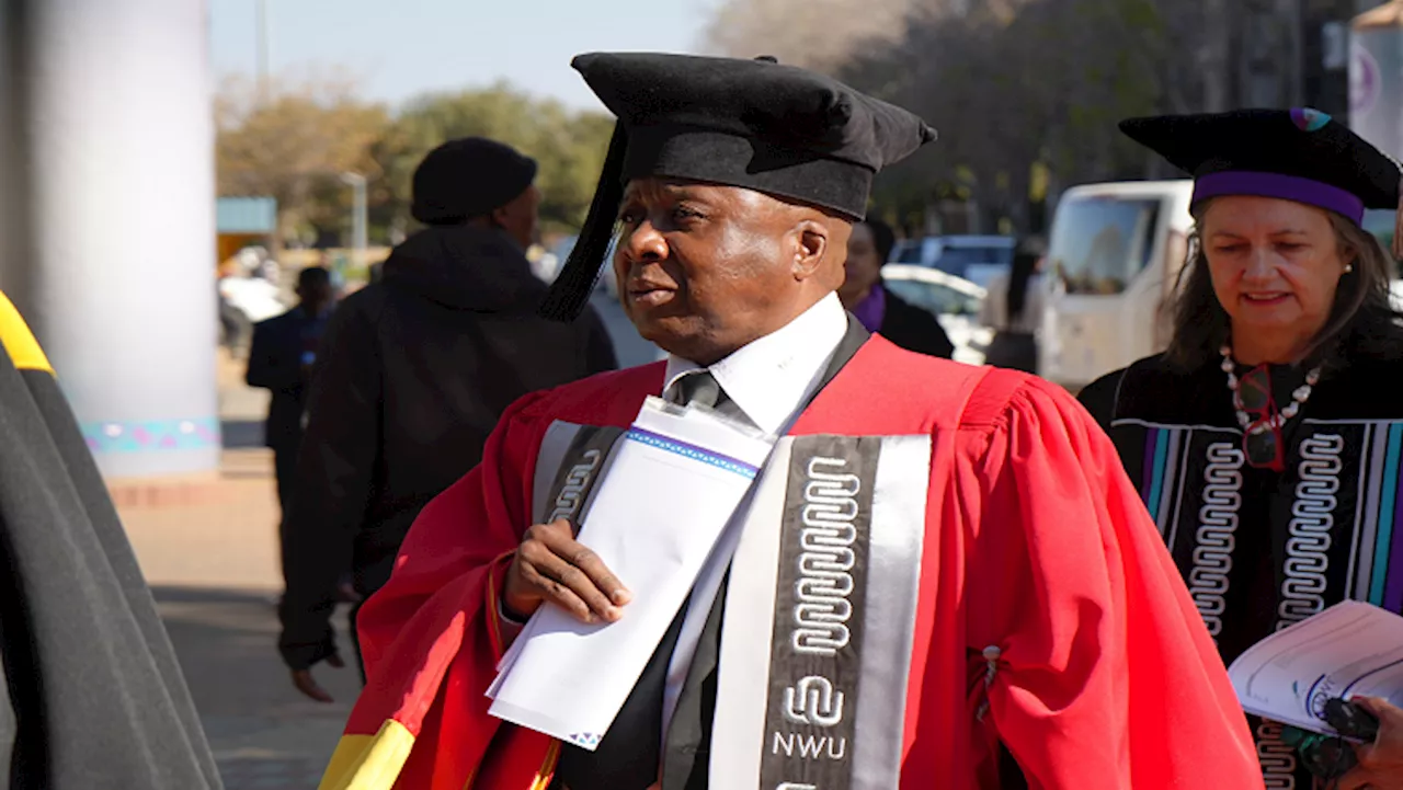 Former SABC newsreader Easy Matjila receives honorary doctorate - SABC News