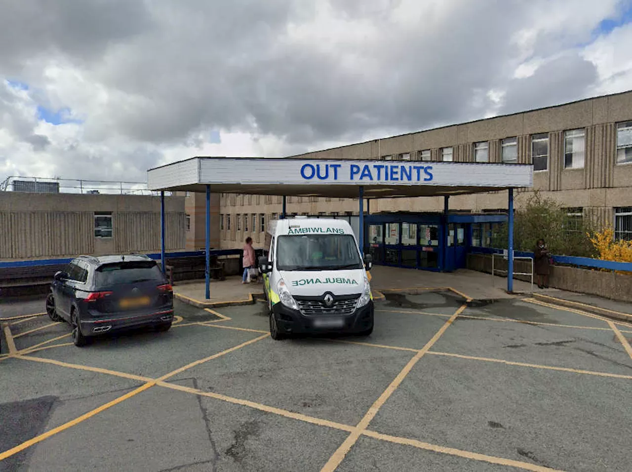 Royal Shrewsbury Hospital Outpatients entrance to close for building works