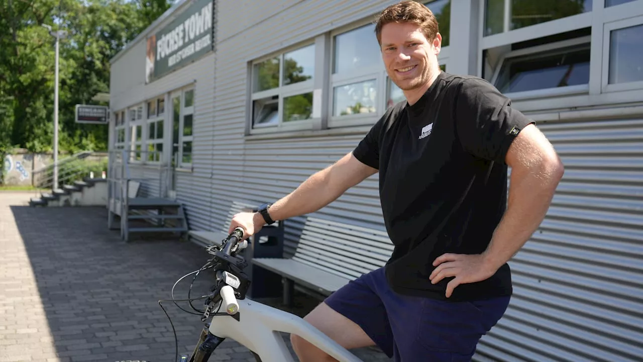 Handball: Berliner mit Stadtproblemen, Reichmann mit Rad zum Training