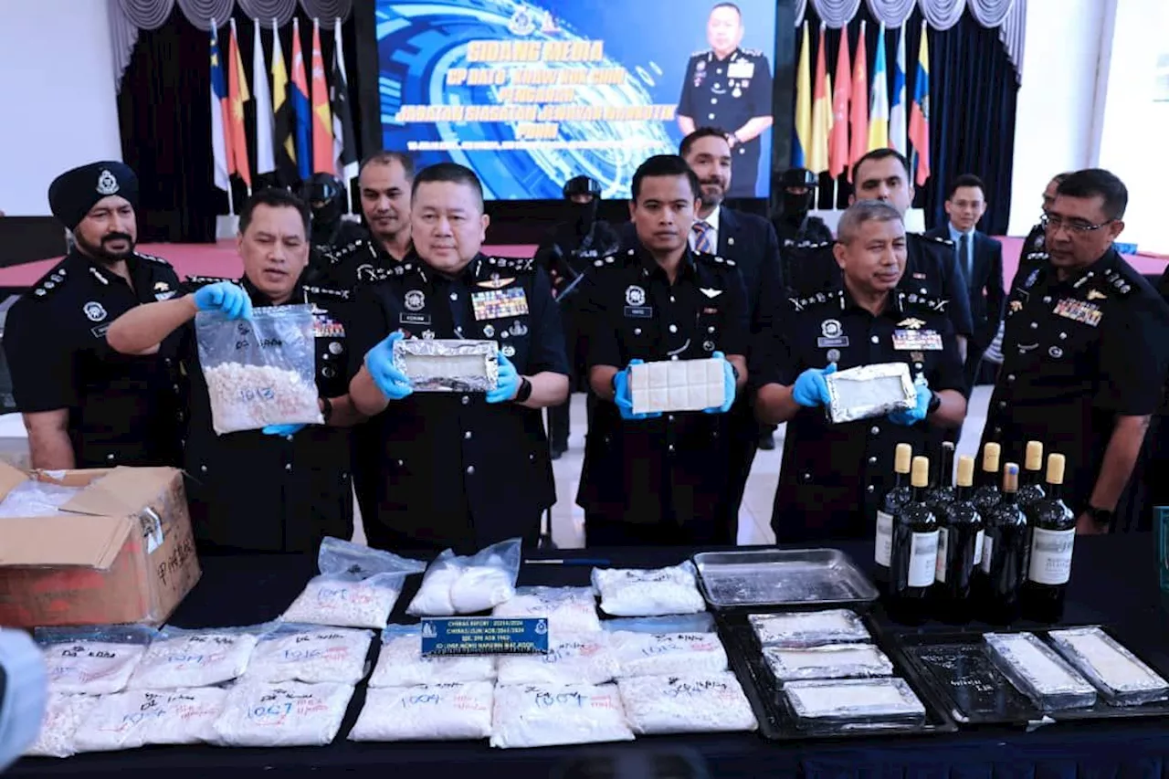 Cops seize RM9mil worth of cocaine in Cheras with cooperation from US DEA