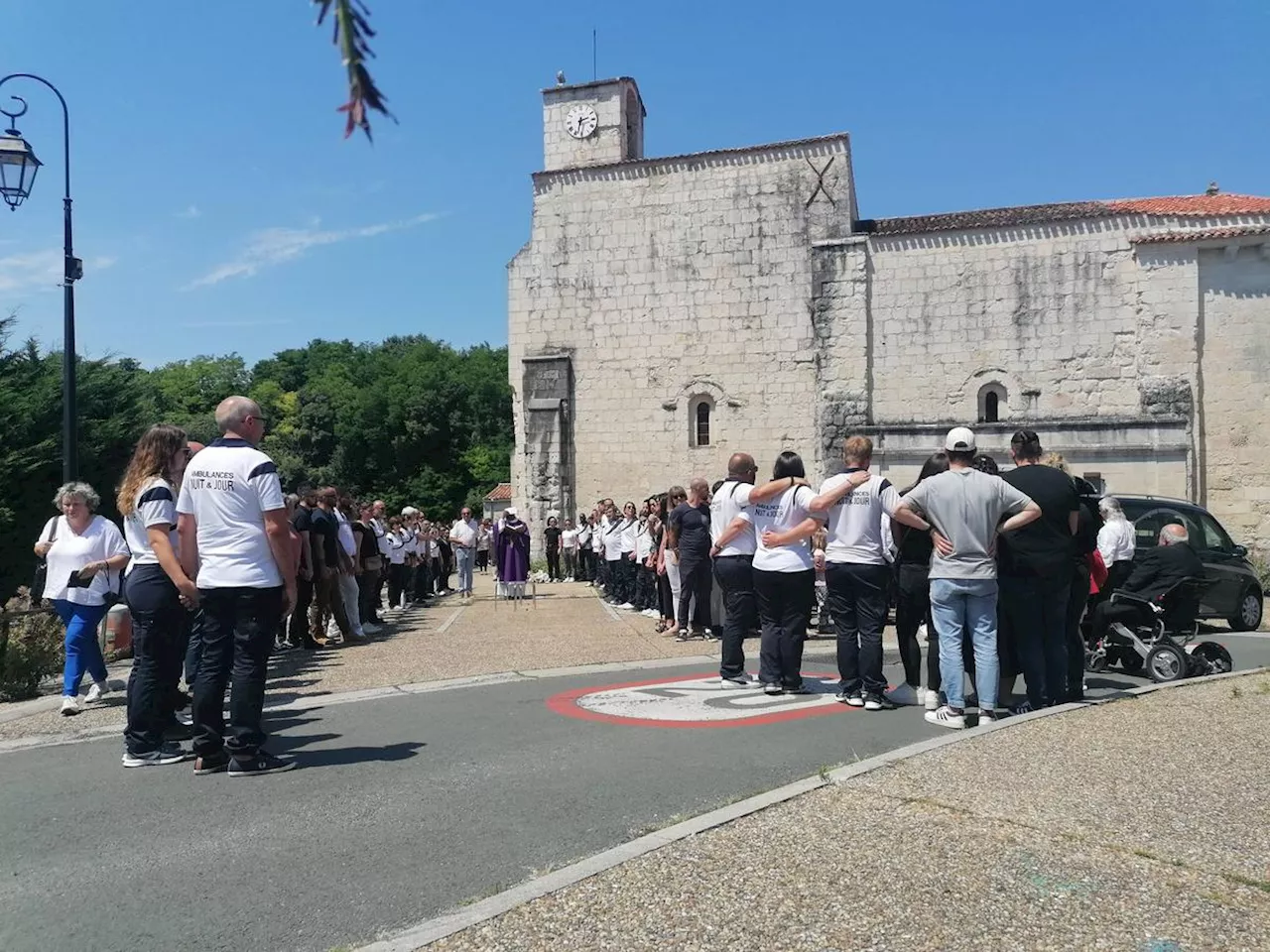 Charente-Maritime : des ambulanciers « tristes et en colère » après le décès de Leslie Thomas