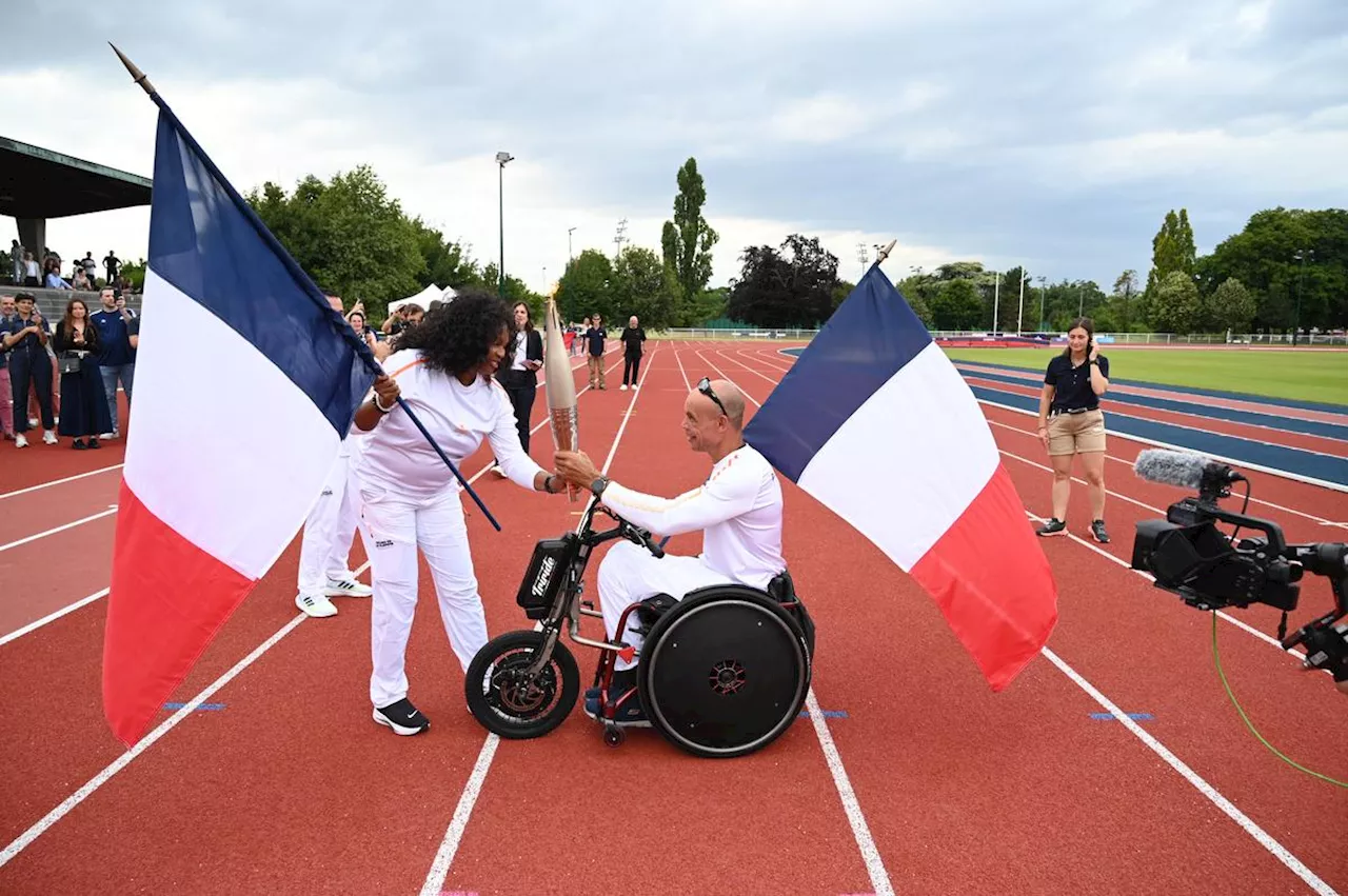 JO 2024. Le Périgourdin Joël Jeannot a porté la flamme olympique