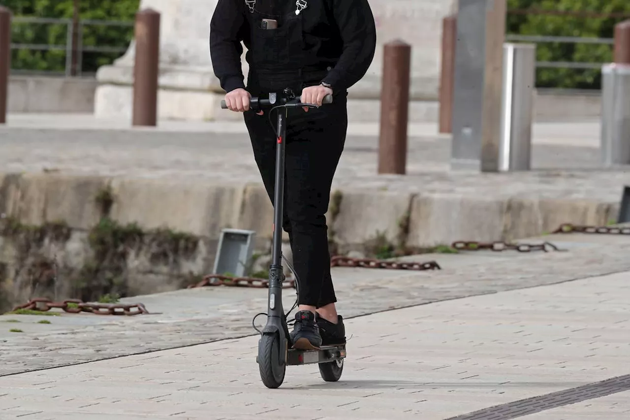 Pau : emprisonné pour neuf mois après le vol d’une trottinette et de cartes bleues