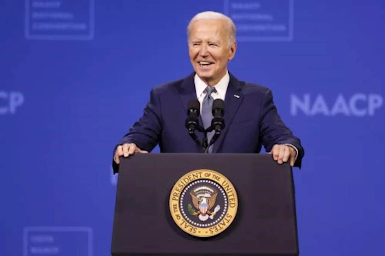 Biden ha il Covid, lui: 'Sto bene', è poi chiede 'Kamala Harris è in grado di vincere?'