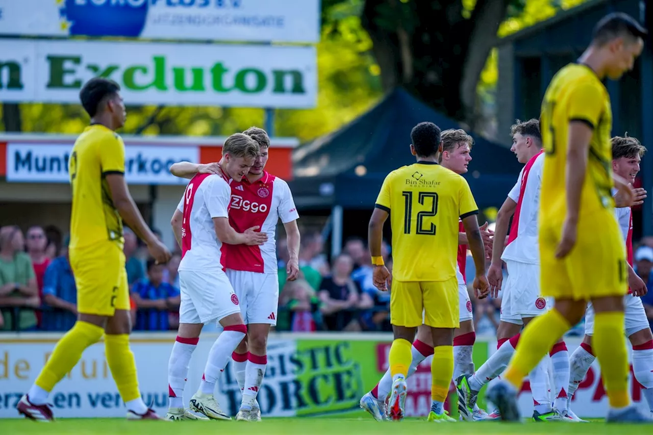 Ajax wint nipt van Al-Wasl, Rijkhoff heeft eerste goal te pakken