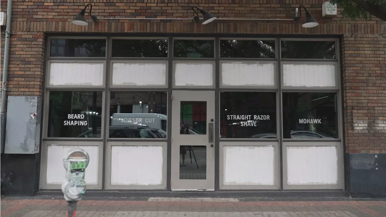 Owner of Deep Ellum Barber Academy closes doors for 'unforeseen circumstances'