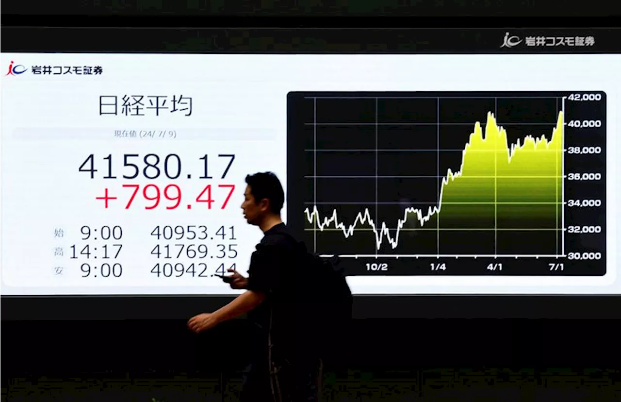 Asian stocks slide on rising trade tensions, yen climbs