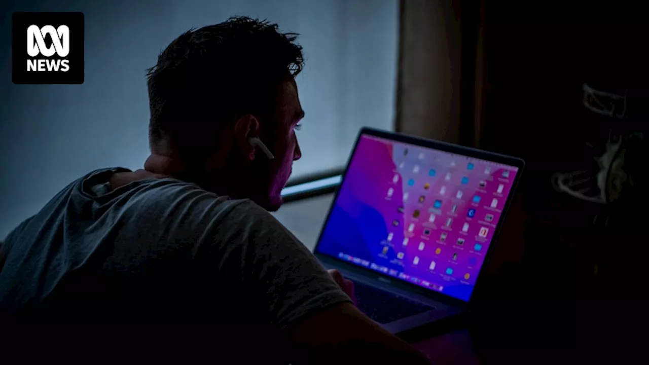 Government called snap crisis meeting over widespread IT outage caused by CrowdStrike update