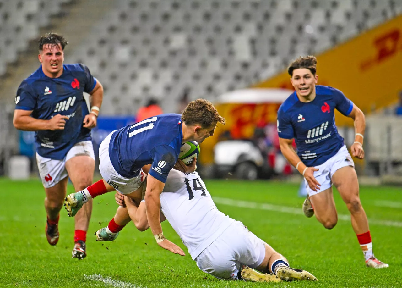 'Une sacrée gifle', 'tombés dans le panneau' : la déception immense de France U20