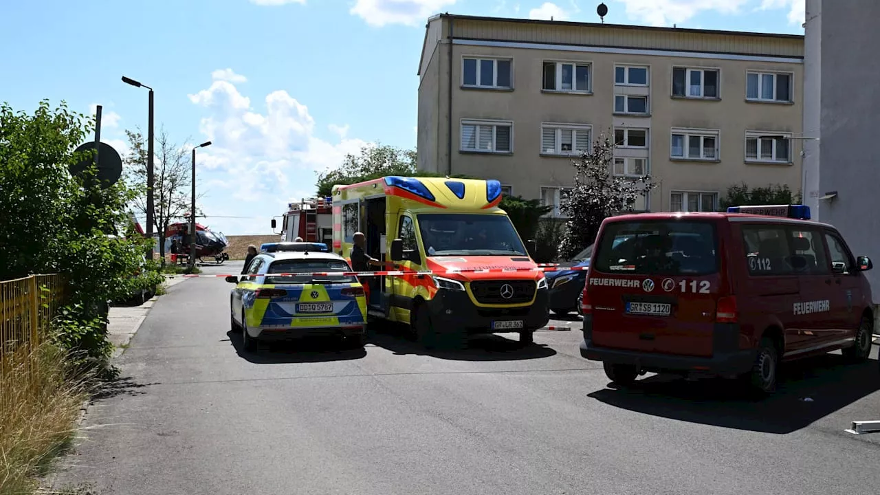 Schönau-Berzdorf: 65-Jähriger getötet! Polizei sucht Verdächtigen