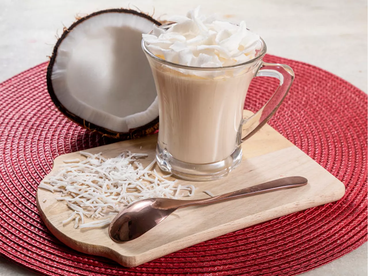 Toasted coconut and rum white hot chocolate