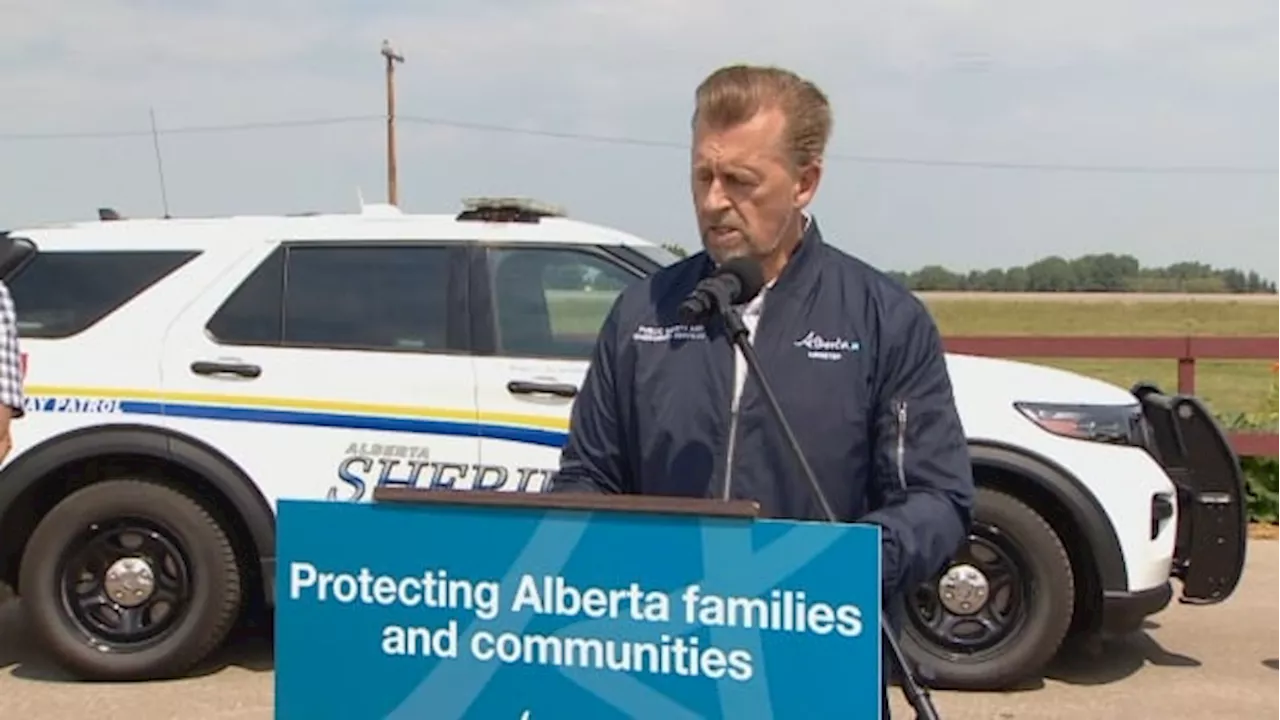 Alberta government launches 2 new sheriff surveillance teams aimed at reducing rural crime