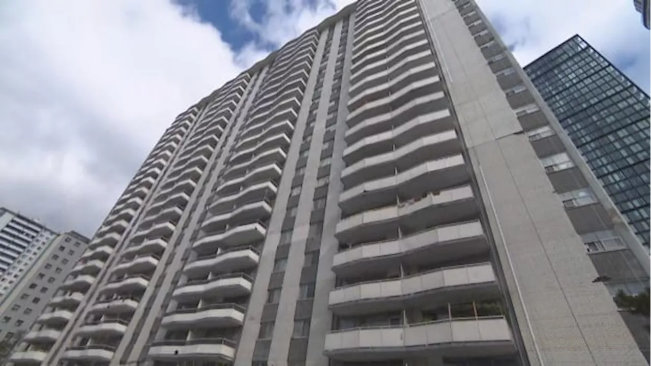 Tenants in St. Jamestown highrise still without power after storm