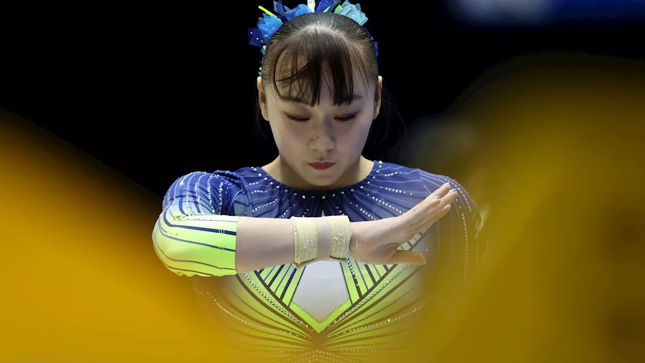 Giappone, terremoto Miyata: la JGA esclude la capitana dalla squadra di ginnastica dopo averla sorpresa a fumare