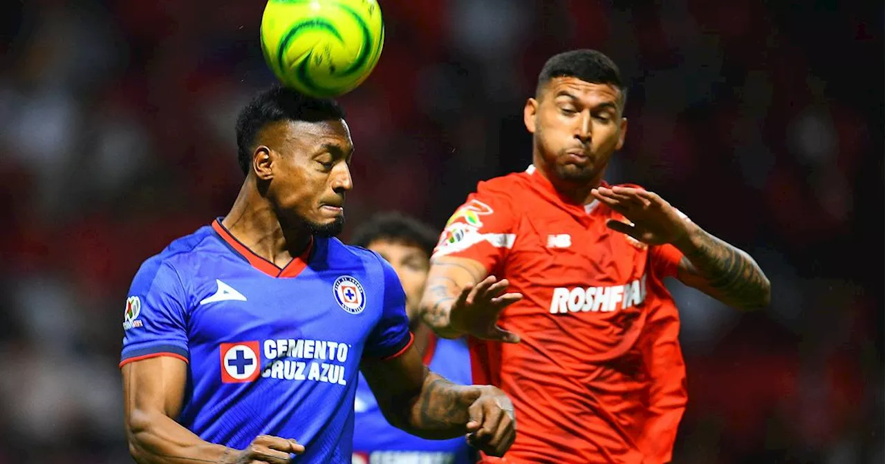 Juan Escobar fue liberado por Toluca tras revelarse sus problemas cardíacos; Cruz Azul decidirá su futuro