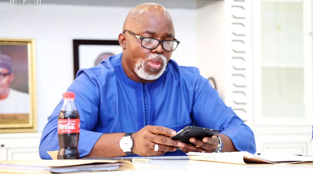 Stakeholders fault Pinnick’s comment on poor state of Nigerian football