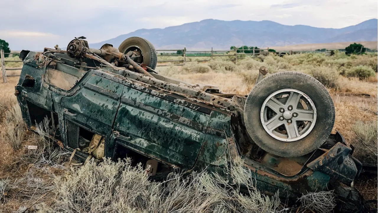 One dead after veering off road, rolling over in Sevier County