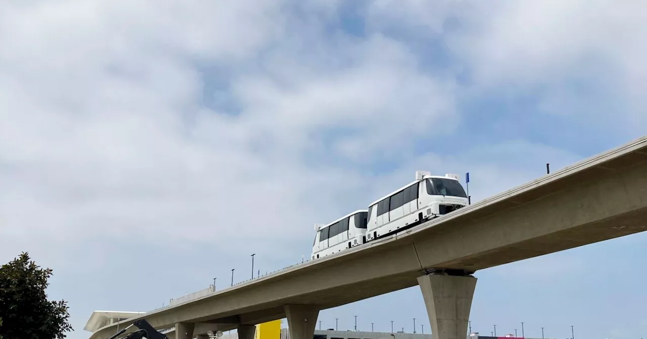 LAX people mover