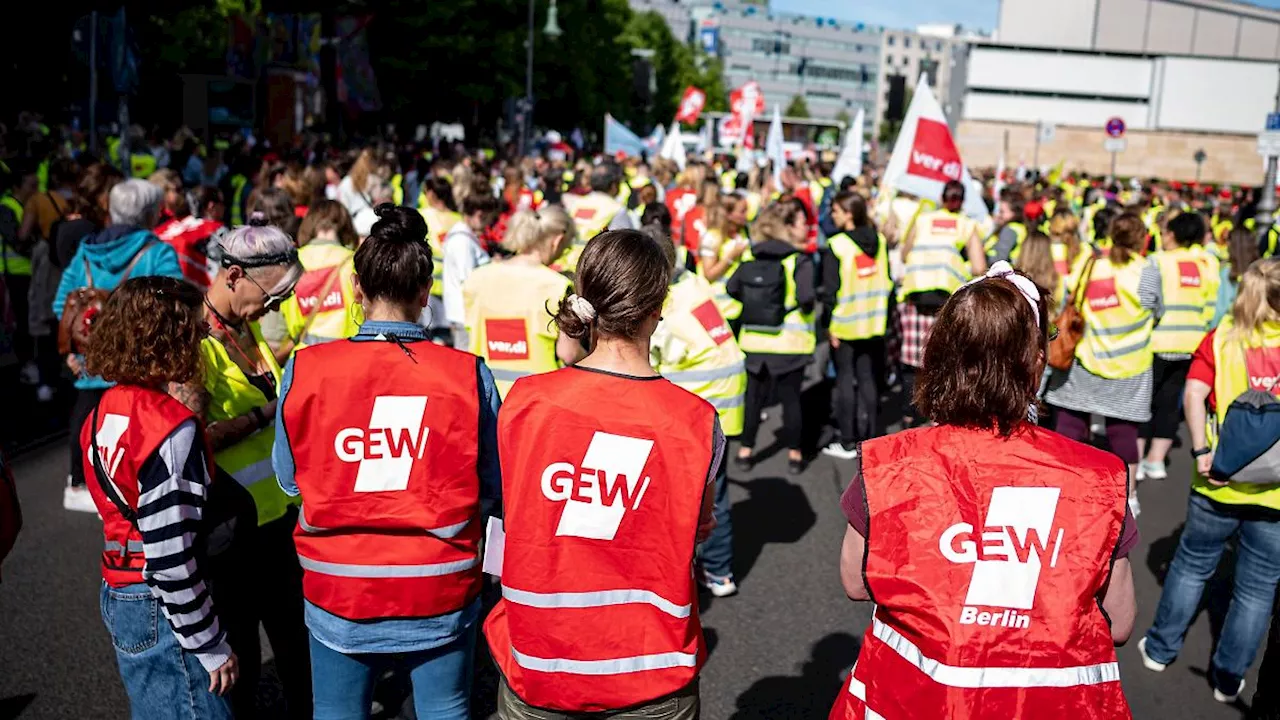 Berlin & Brandenburg: Gewerkschaften planen Urabstimmung über Kita-Streik