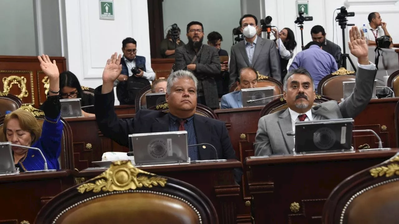 Diputados del Congreso de la CDMX se dan un bono de 2.5 millones de pesos