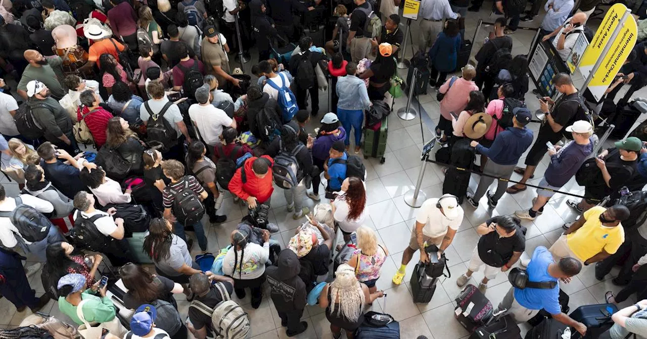 Flughafen Prag: Lage nach IT-Ausfällen stabilisert sich