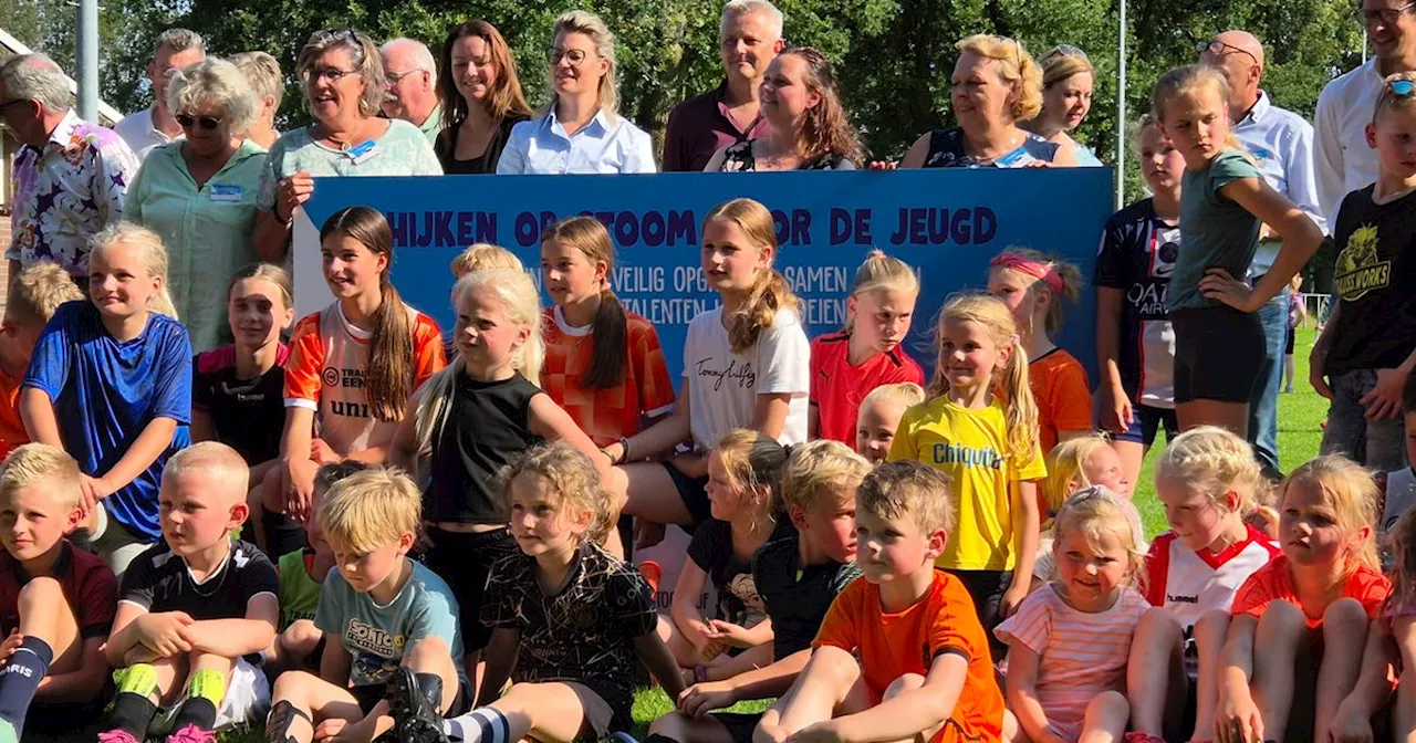 Hijken op stoom: nieuw project moet jongelui fijne jeugd bieden