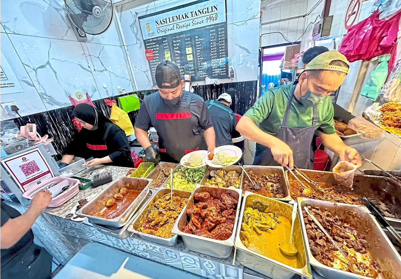 S’gor proposes ban on foreign cooks in eateries serving local food