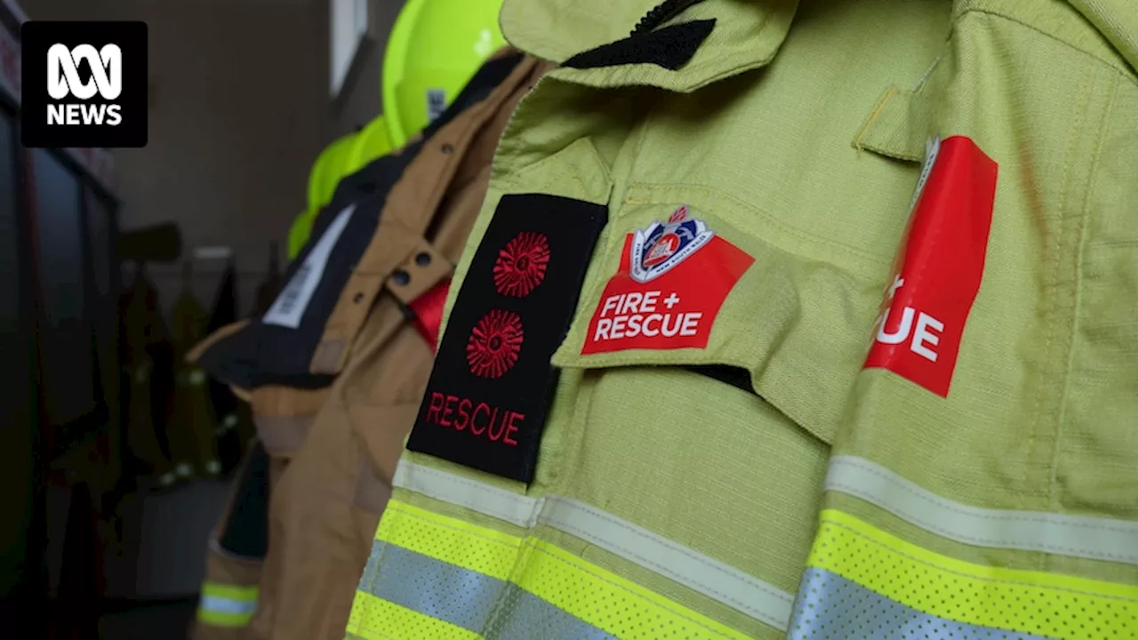 Man dies in St Huberts Island house fire on NSW Central Coast