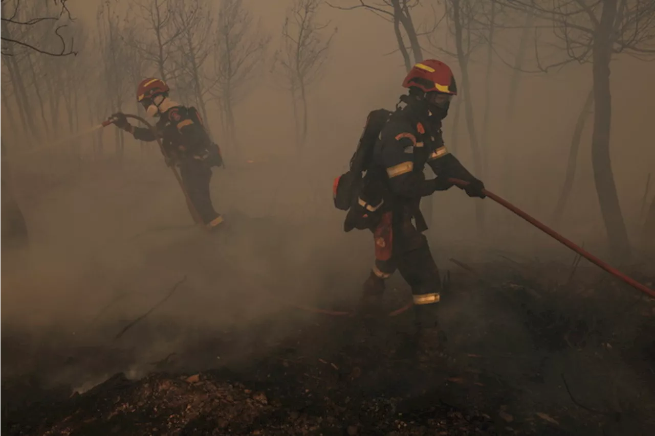 Grecia: pompieri alle prese con incendi a Kos e Chios