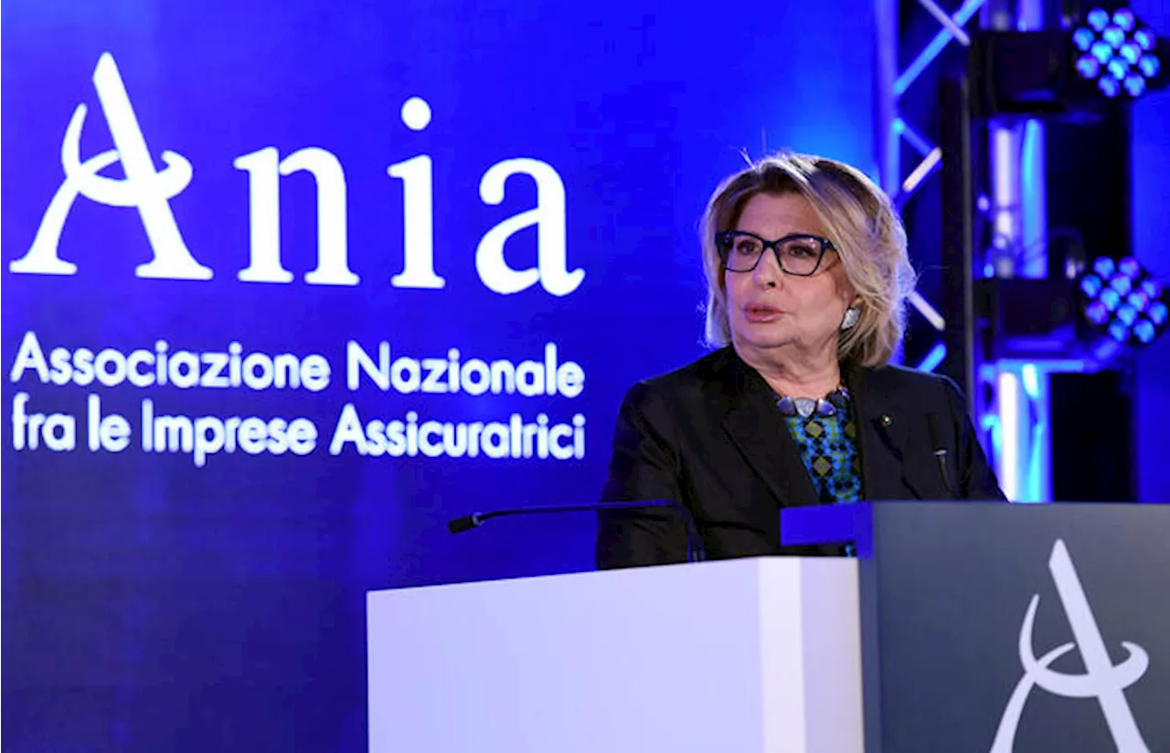 L'assemblea nazionale dell'Ania nell'80mo della fondazione con il presidente Mattarella