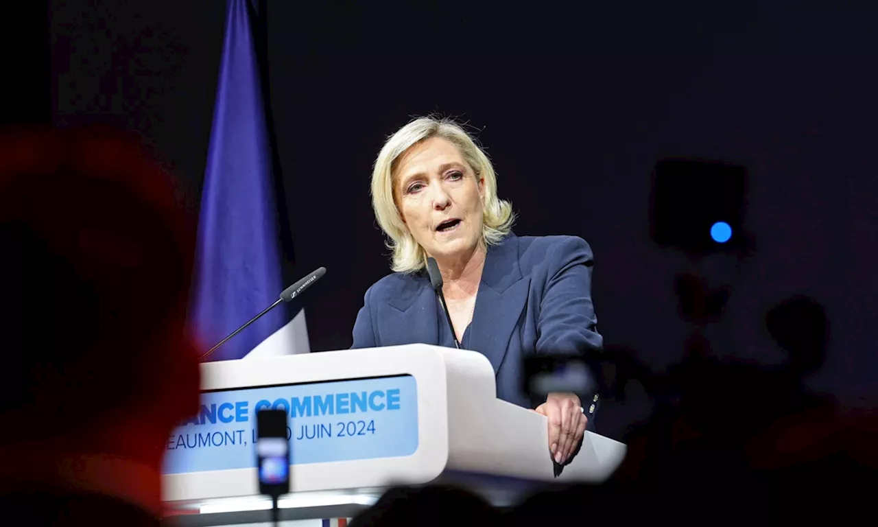 Le Pen acusa a Macron de preparar 'un golpe de Estado administrativo' en su contra