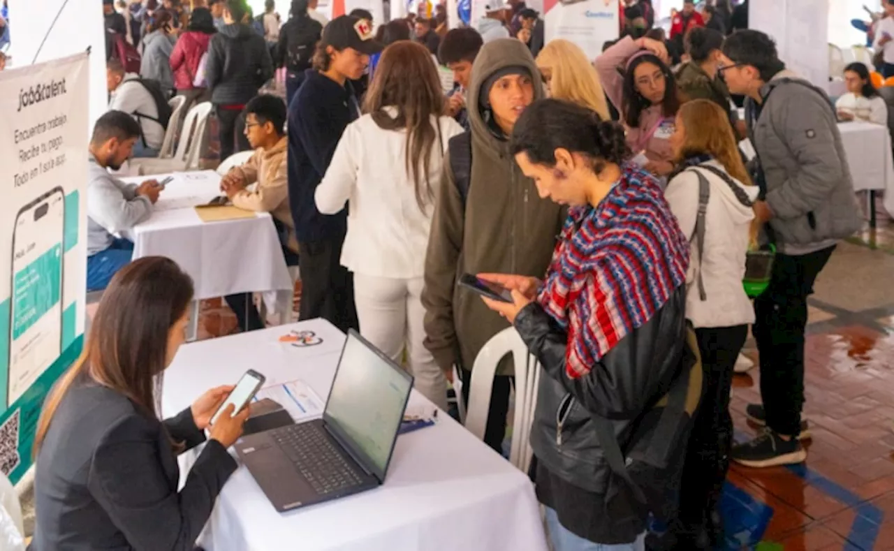 Desempleo en Bogotá bajó a 9,9 % entre marzo y mayo, según Dane