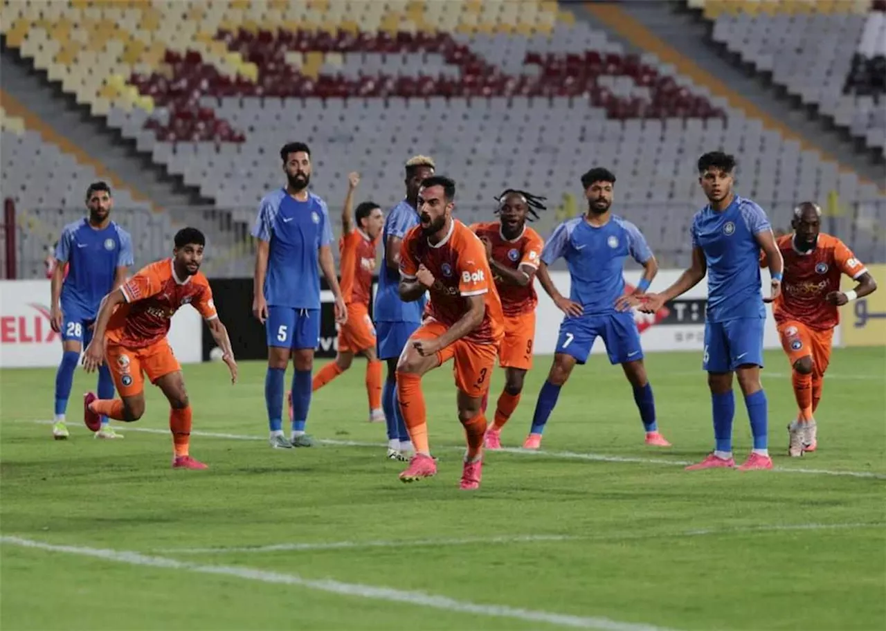 لأول مرة في تاريخ الدوري المصري.. مباراة تقام بملعبين وتبدأ برمية تماس