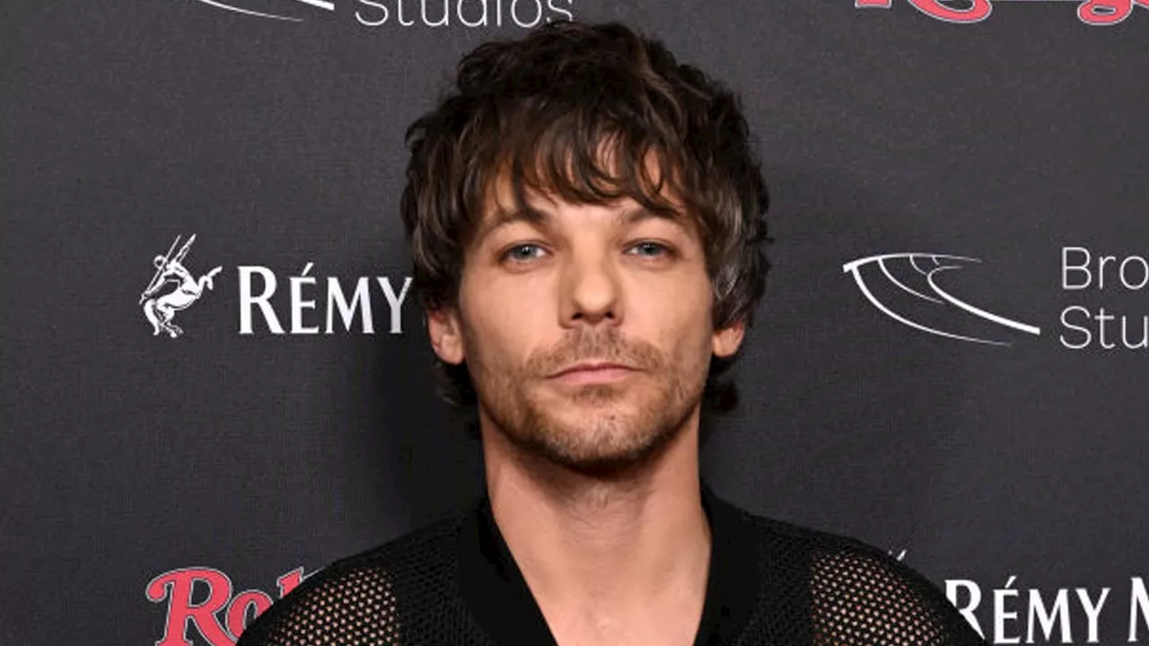 One Direction Fans Freak Out as Louis Tomlinson Embraces His Gray Hair at Glastonbury Festival