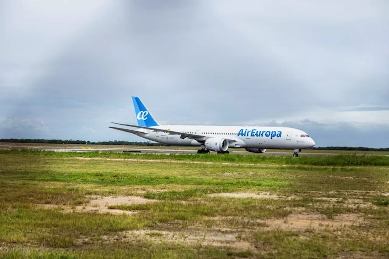 Passengers from diverted Air Europa flight recount turbulence ordeal