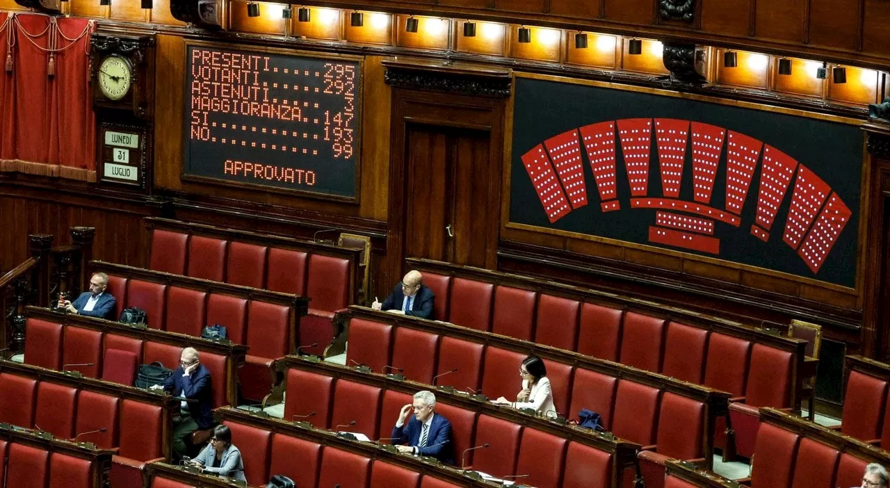 Ingorgo in Parlamento, 8 decreti da convertire entro la pausa estiva: ecco quali sono