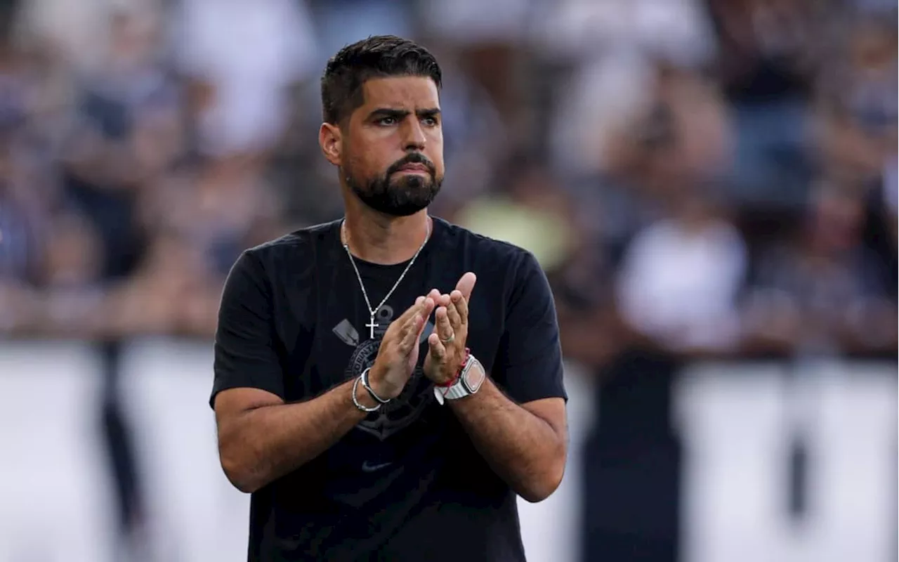 Com a demissão de António Oliveira, torcida do Corinthians pede técnico argentino: ‘Salvou o Vasco do rebaixamento’