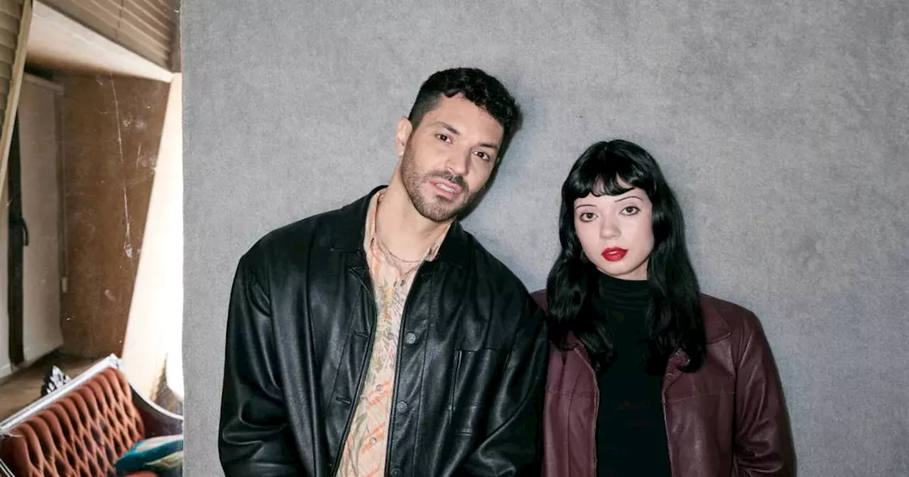 Junto a Blair, Juan Ingaramo le saca lustre a una de sus grandes baladas