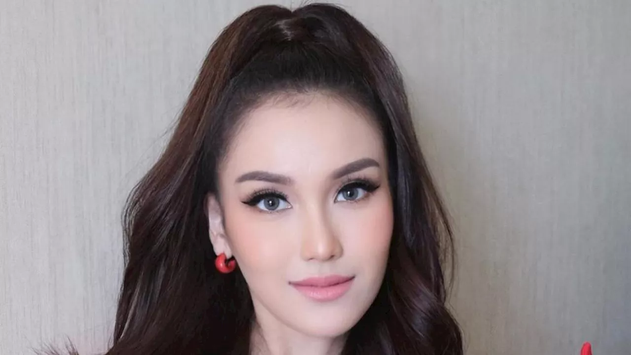 Ayu Ting Ting Dipeluk Putrinya Semalaman, 2 Hari Jelang Putus Cinta dari Muhammad Fardhana