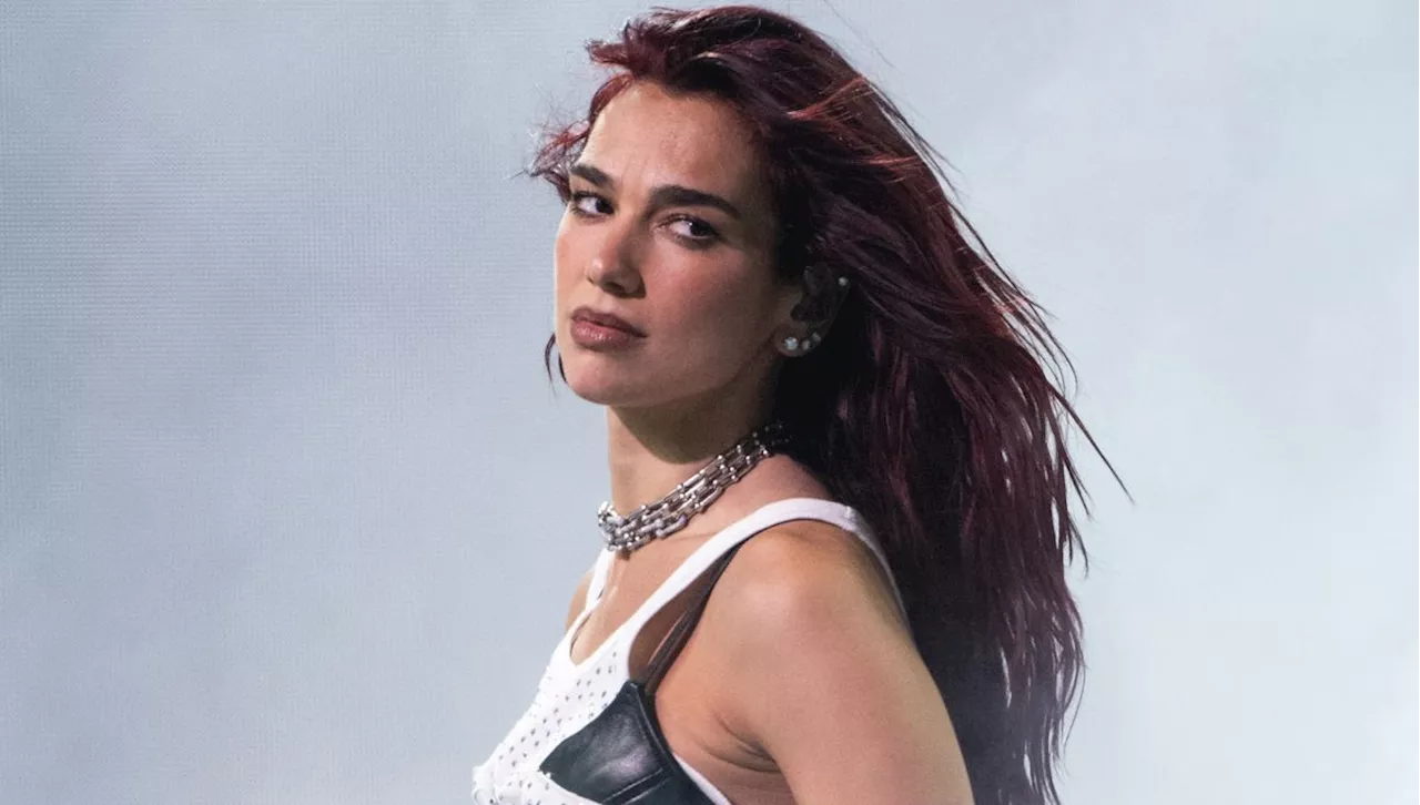 Dua Lipa Transforms a White T-Shirt Into a Skirt—and Endorsed an Inventive New Trend