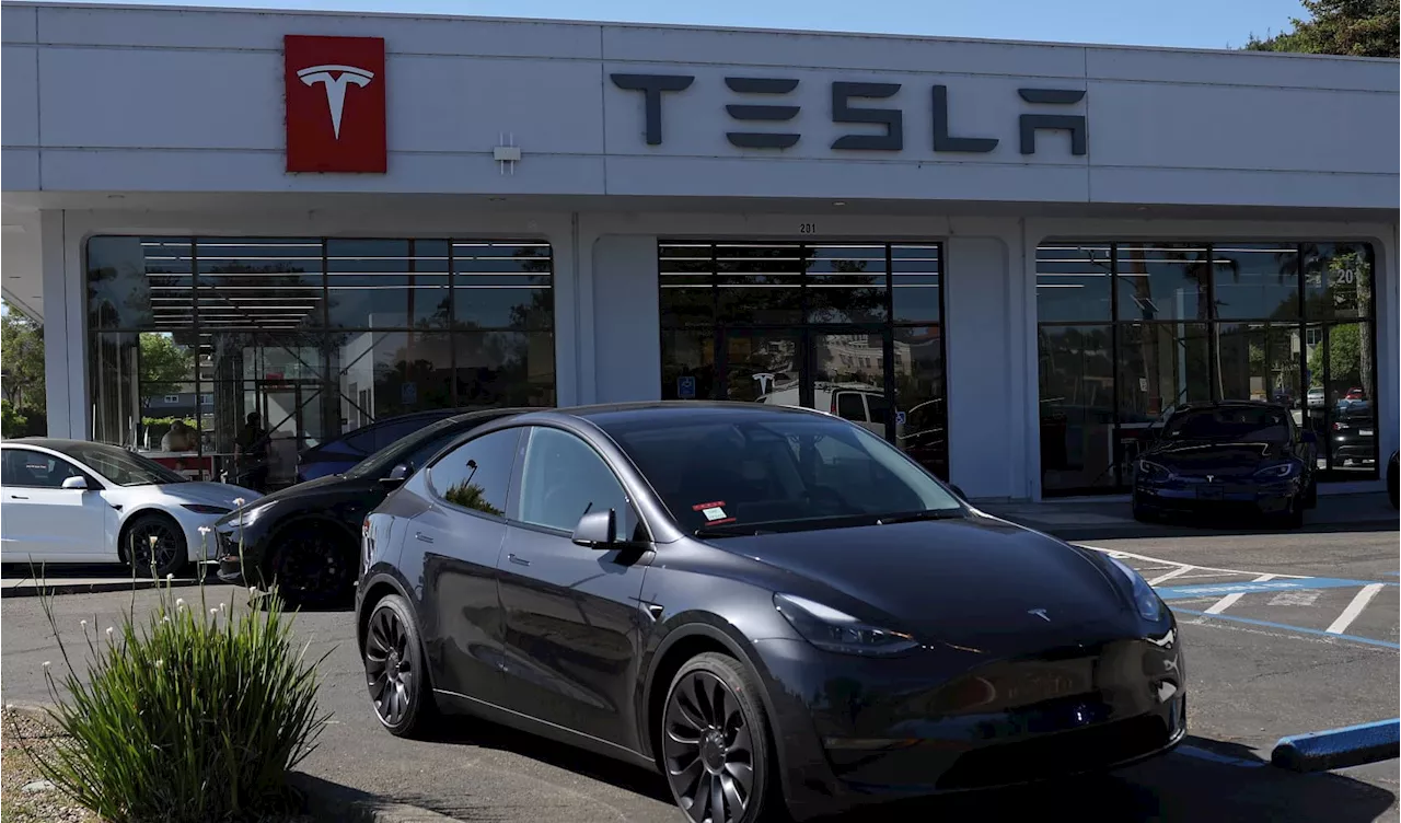 Tesla reports 443,956 deliveries in second quarter, a 4.8% decrease from last year