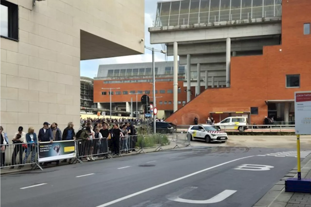 Bruce Springsteen zorgt voor lange wachtrijen aan station Leuven: tot een uur aanschuiven