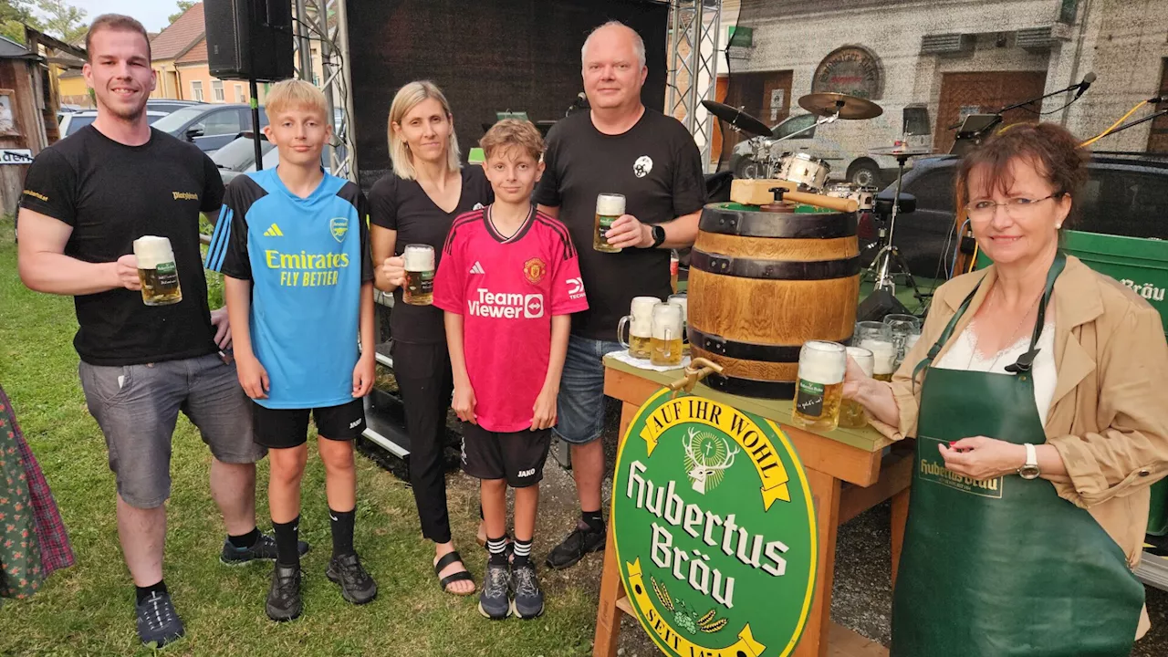 Bieranstich: Die Laaer Wiesn ist eröffnet