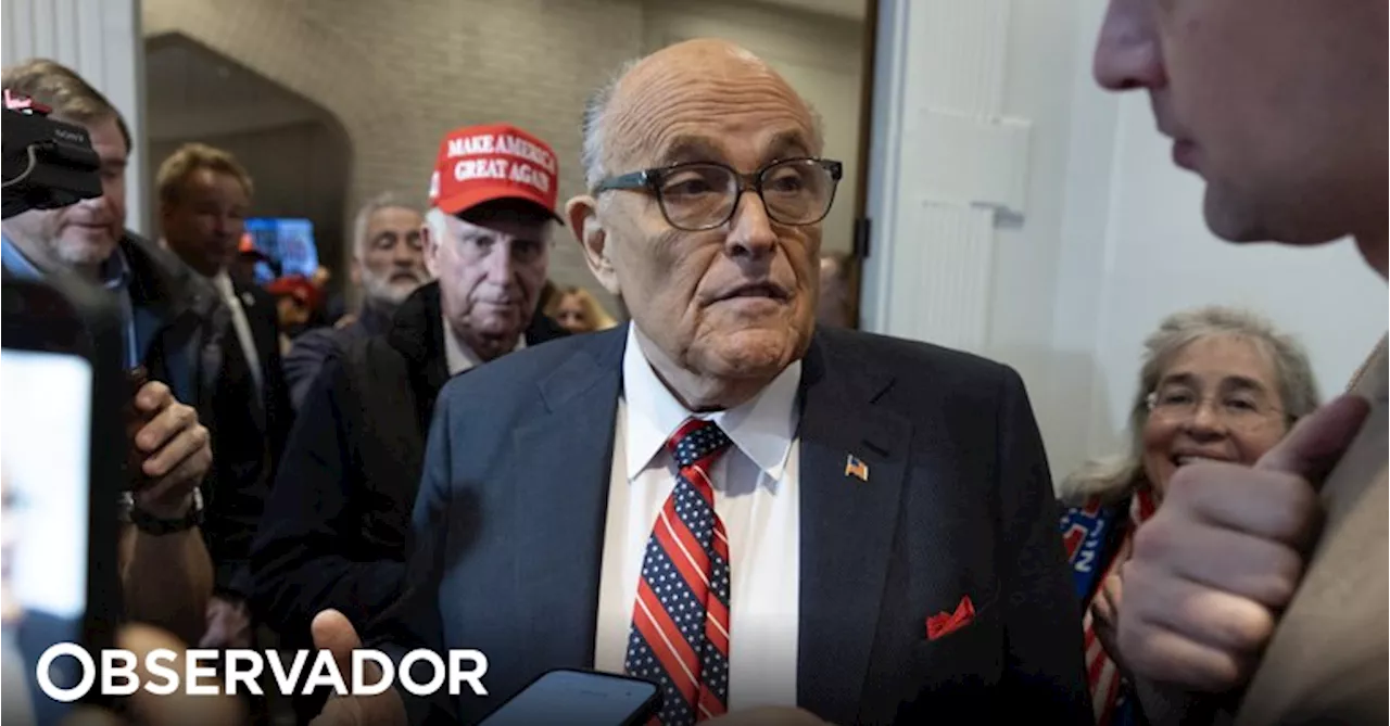 Rudy Giuliani, advogado de Donald Trump, expulso da Ordem por mentiras relativas às eleições de 2020