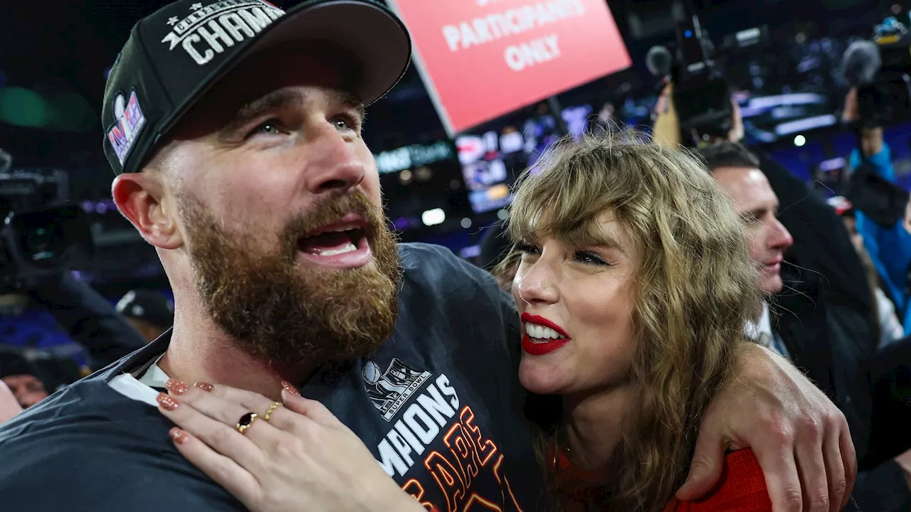 Süße Geste: Travis Kelce überrascht Taylor Swift bei Konzert