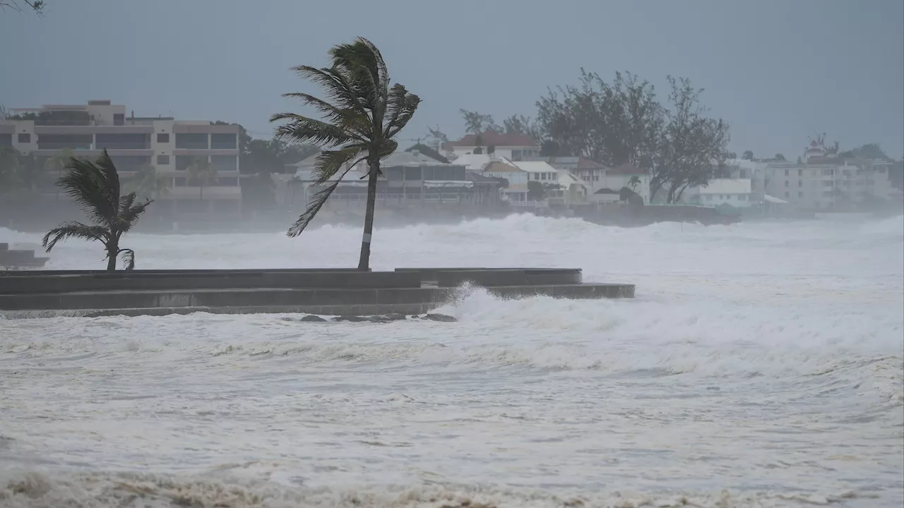 Beryl se convierte en un huracán de categoría 5 'potencialmente catastrófico' en el Caribe oriental