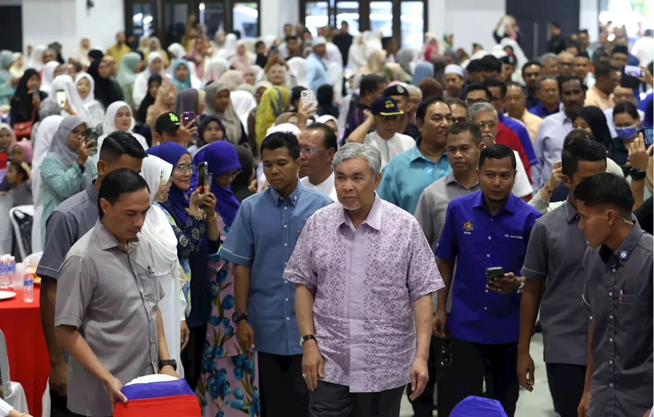 Umno's doors open to former members to rejoin, says Zahid