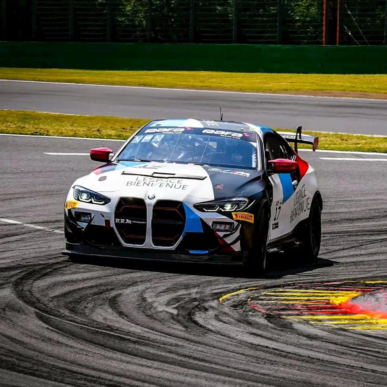 Automobile : une remontada impressionnante pour les Royannais de l’Espace Bienvenue à Spa-Francorchamps