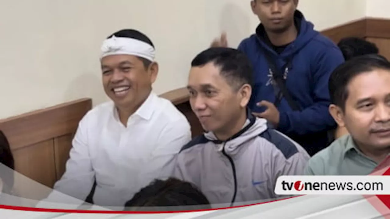 Duduk Berdampingan dengan Ayah Pegi, Dedi Mulyadi Beri Pesan ke Presiden Jokowi Soal Kasus Vina