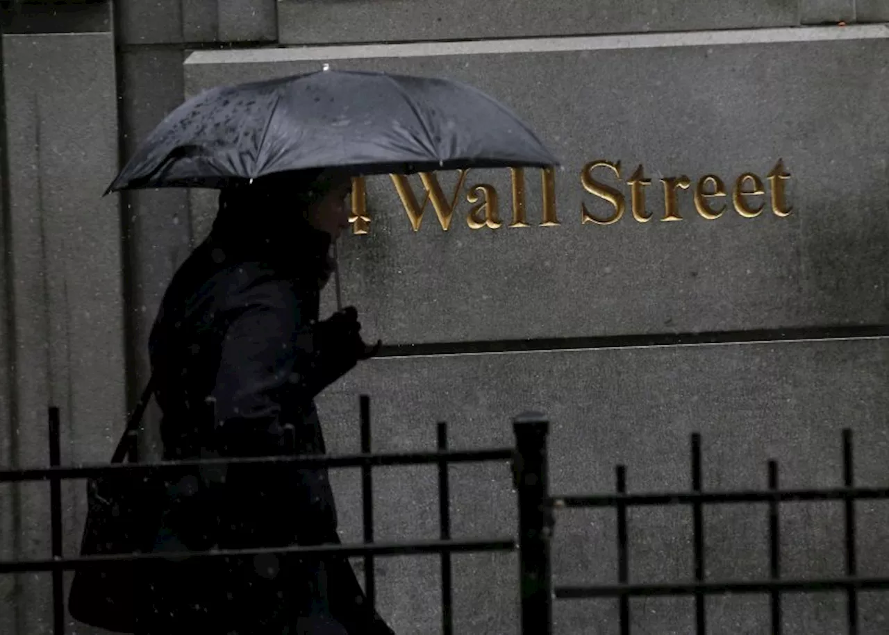 Bolsas em Wall Street recuam após apagão digital global